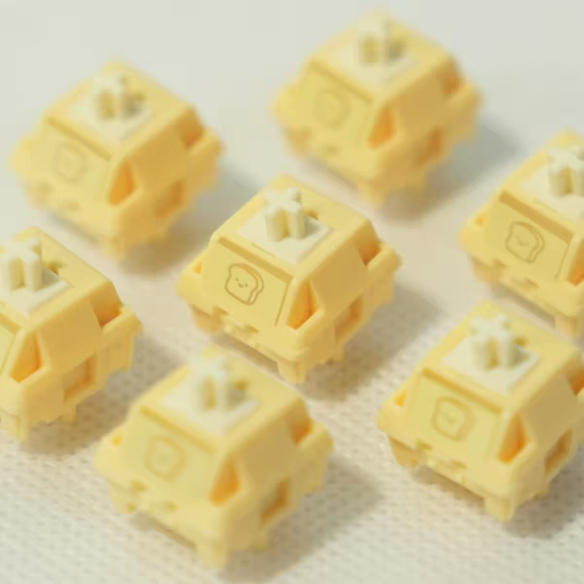 Rena Lab X HMX Toast Switch Li - Gaming Keyboard Thocky review and price